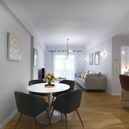 Fresh, New & Ready For You! Rnvtd Apt In Koukaki! Atena Exterior foto