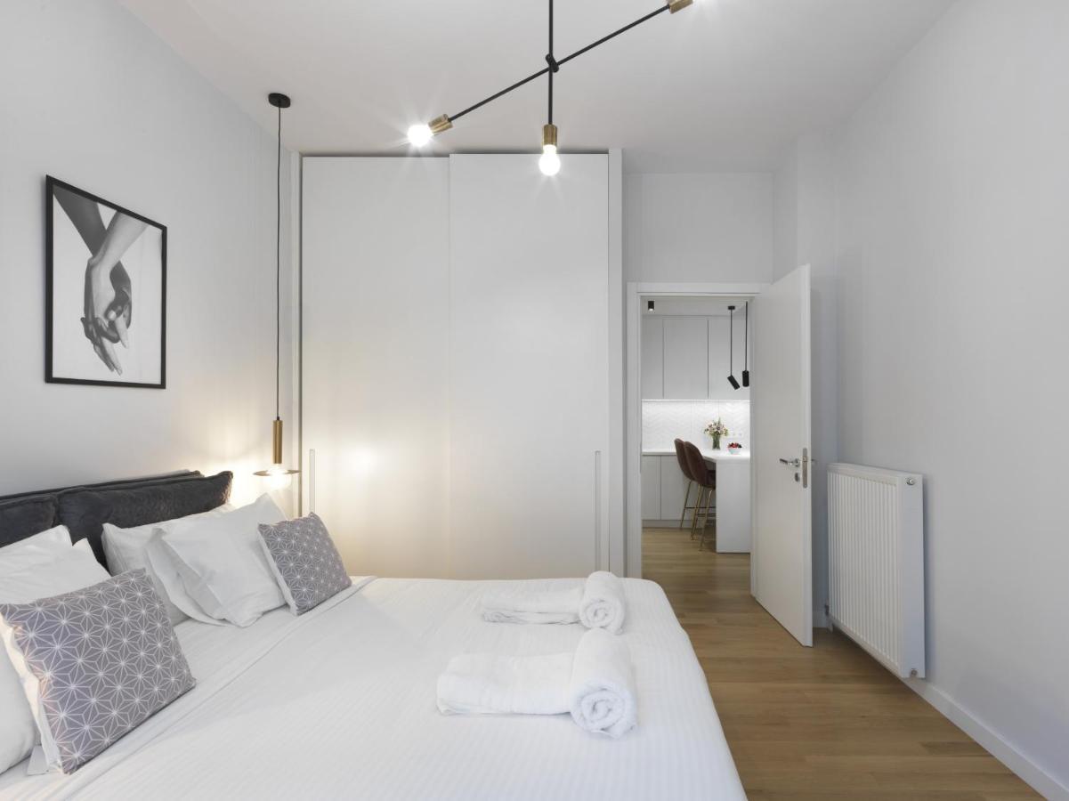 Fresh, New & Ready For You! Rnvtd Apt In Koukaki! Atena Exterior foto