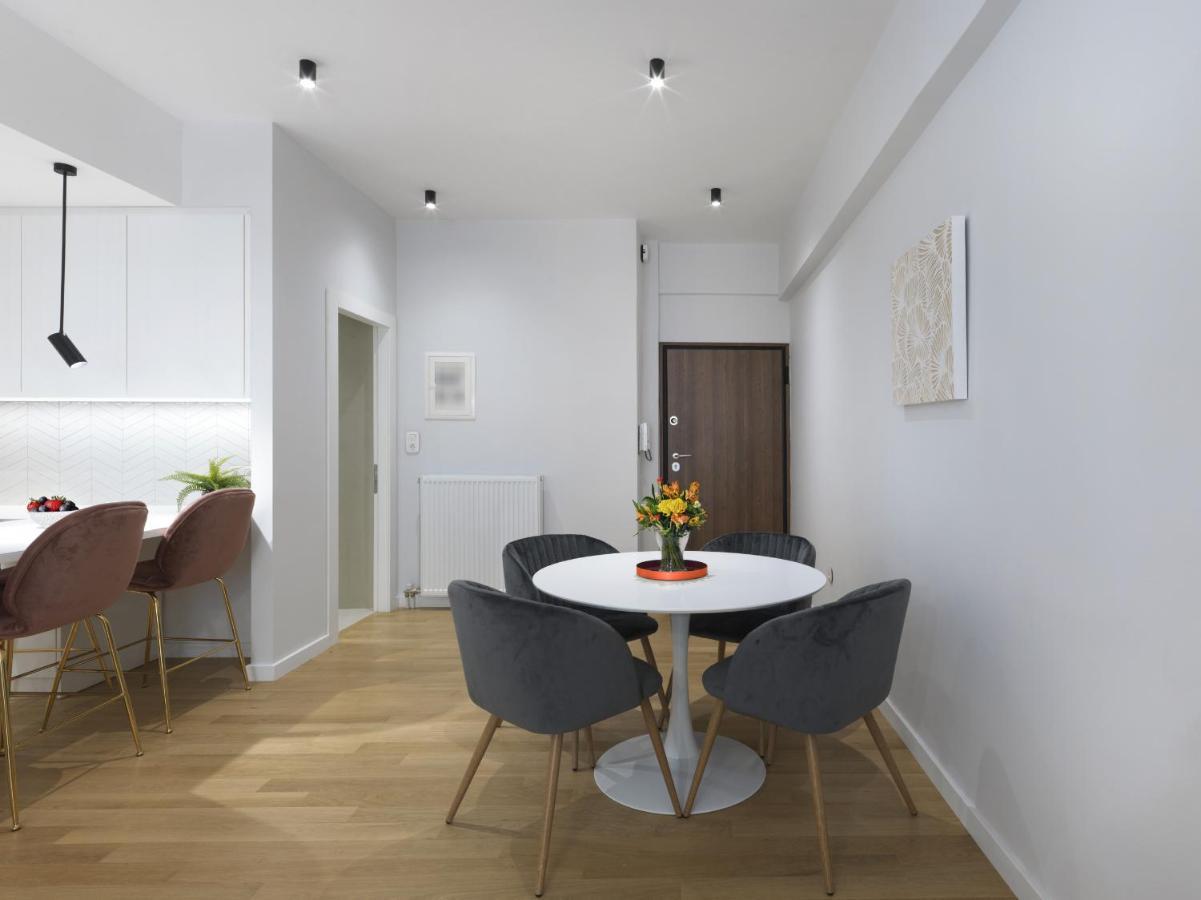 Fresh, New & Ready For You! Rnvtd Apt In Koukaki! Atena Exterior foto
