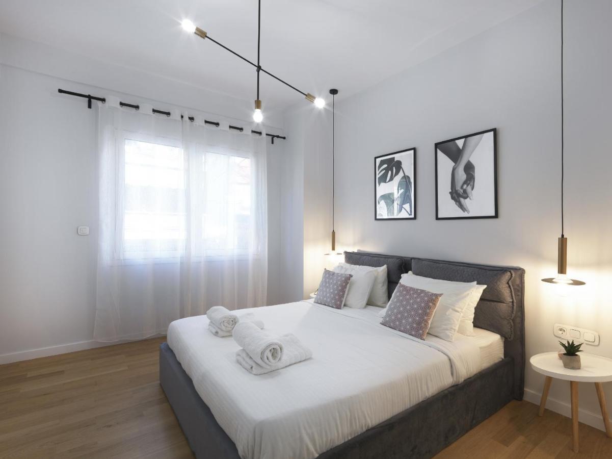 Fresh, New & Ready For You! Rnvtd Apt In Koukaki! Atena Exterior foto